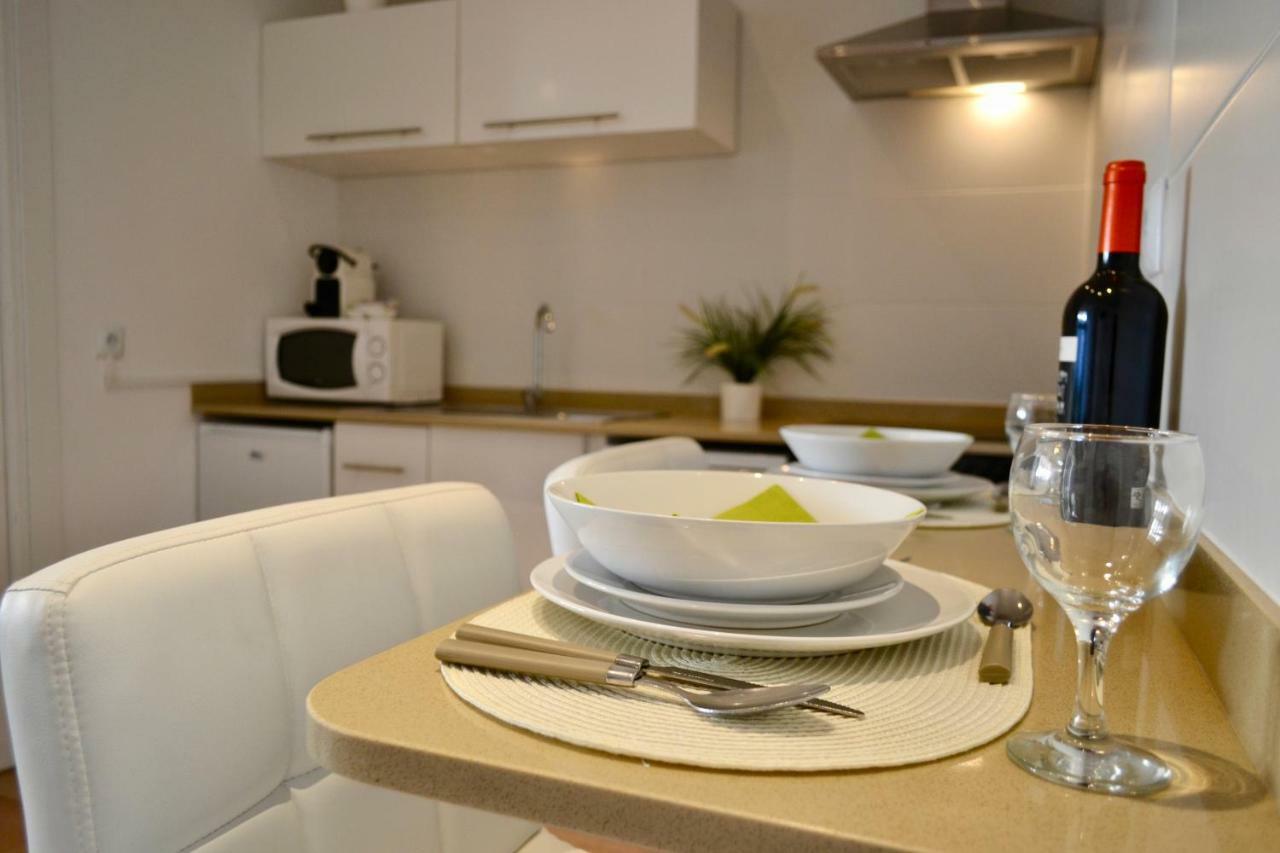 Hola Valencia - Holiday Apartments Bagian luar foto
