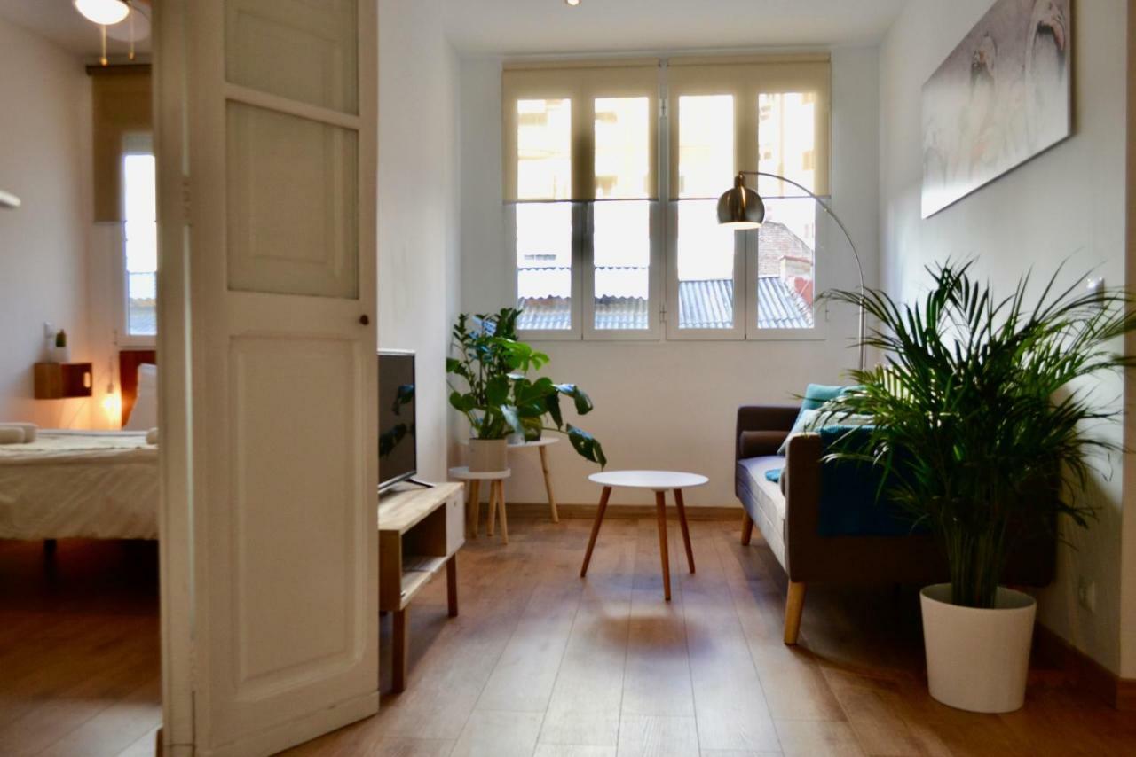 Hola Valencia - Holiday Apartments Bagian luar foto